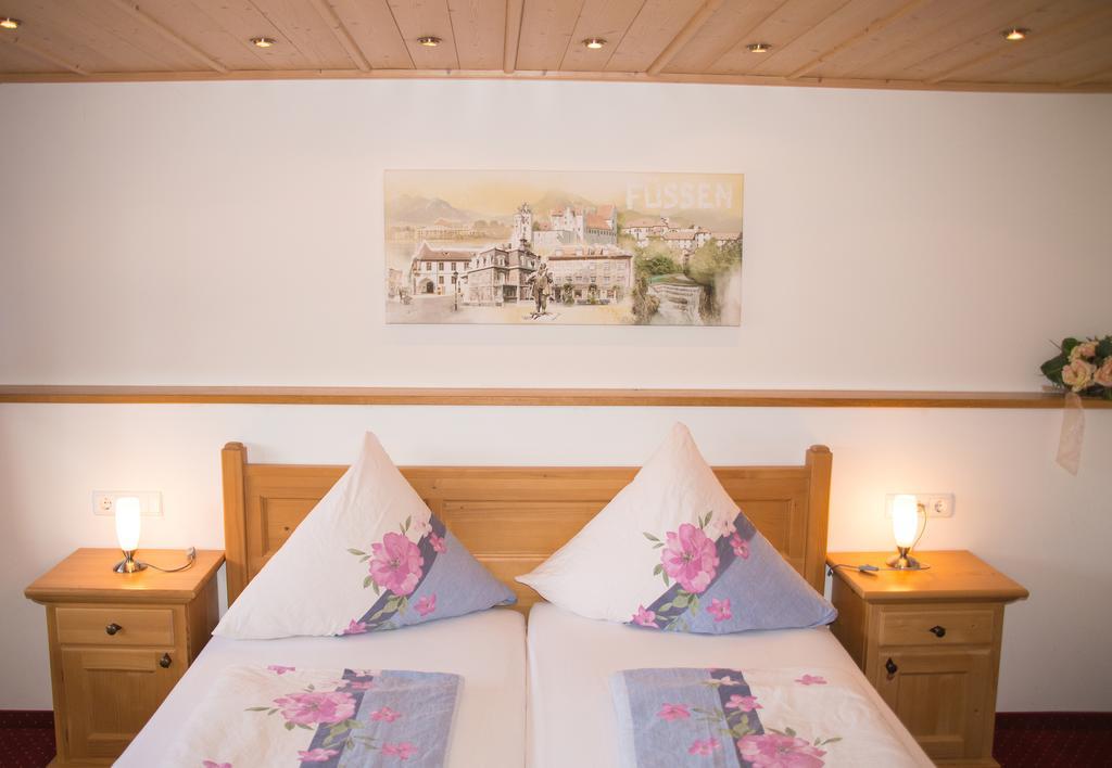 Pension Carina Füssen Rum bild